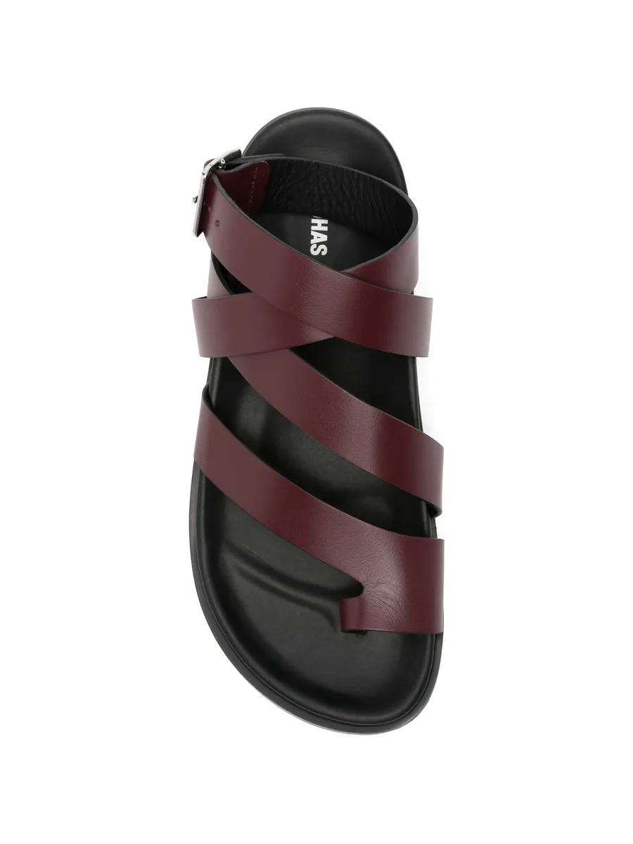 crossover toe-loop sandals 8