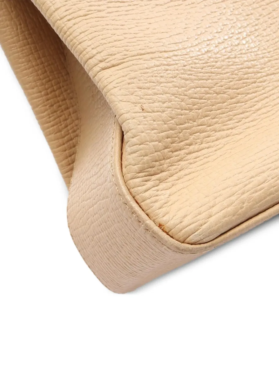 textured leather tote bag 8