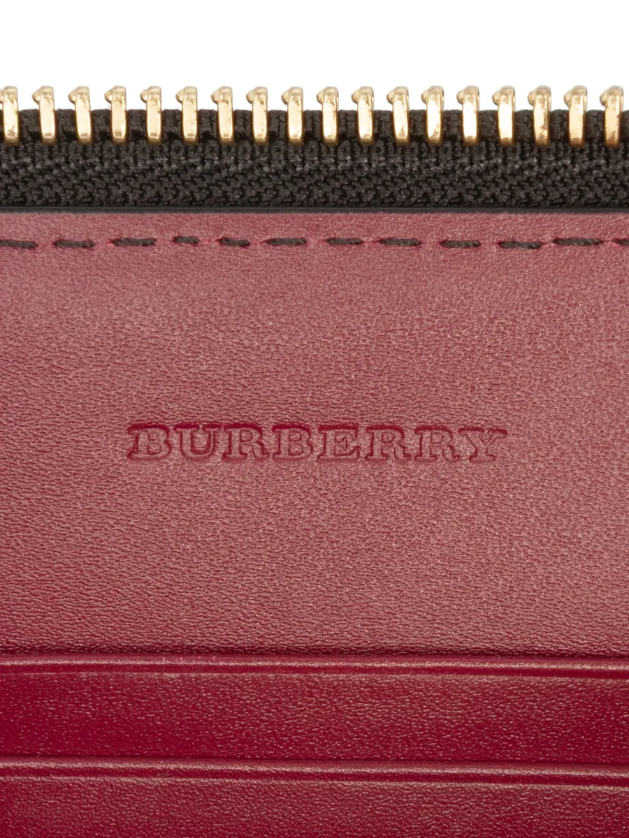 сумка через плечо Small Grain Check Embossed Leather Chichester (2000-2017 годы) 11