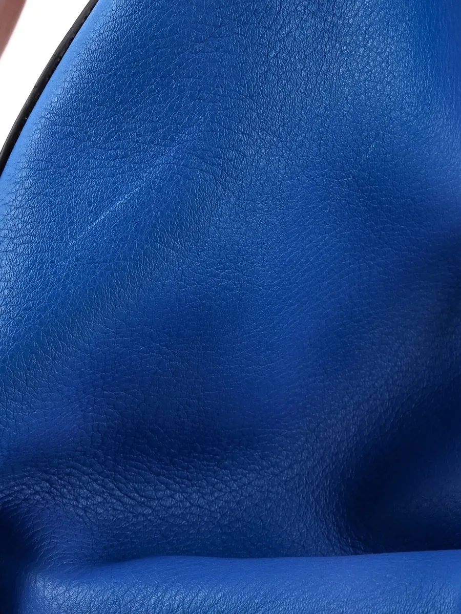 рюкзак Anton Sling Bag среднего размера 10