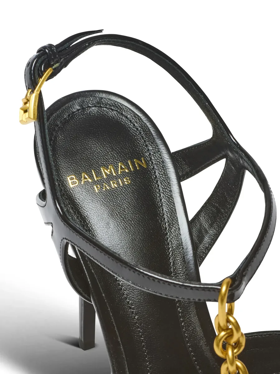 Sync platform sandals 10