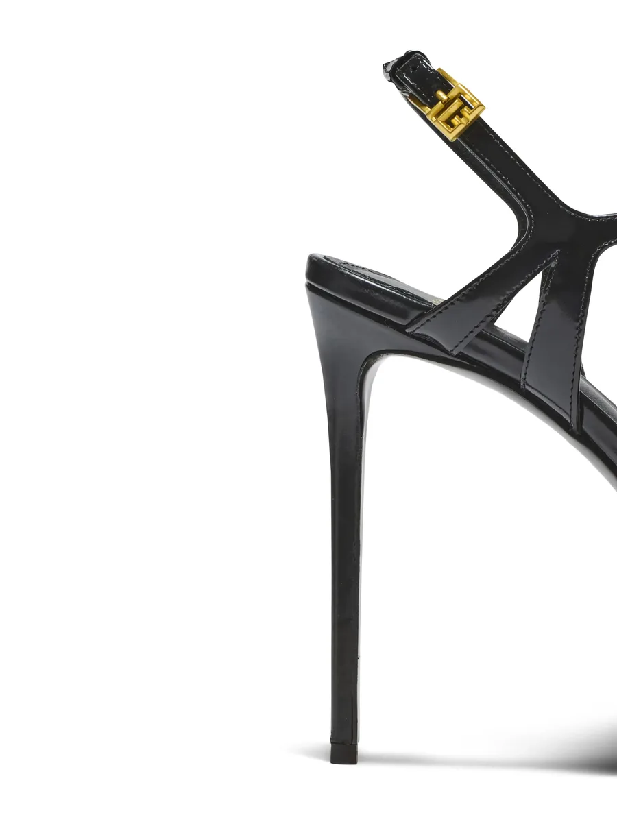 Sync platform sandals 14