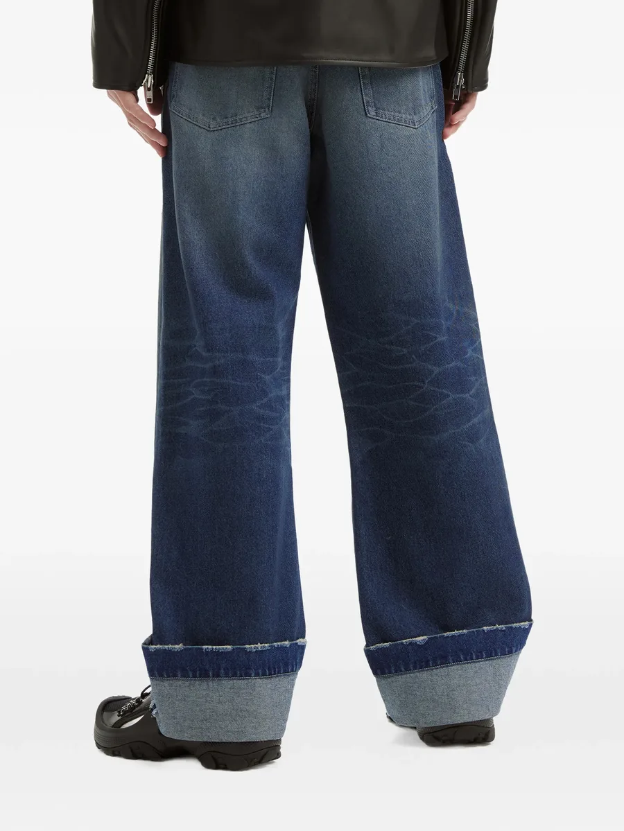 distressed jeans 8