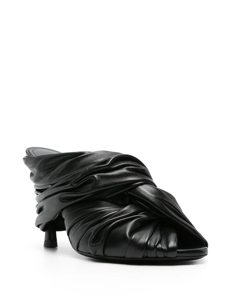 Twist sandals 3