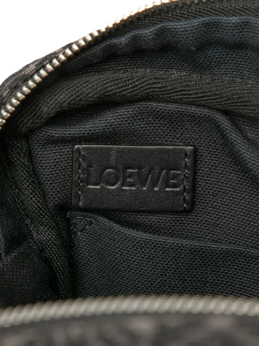 сумка через плечо XS Anagram Canvas Military Messenger Bag (2021 год) 6