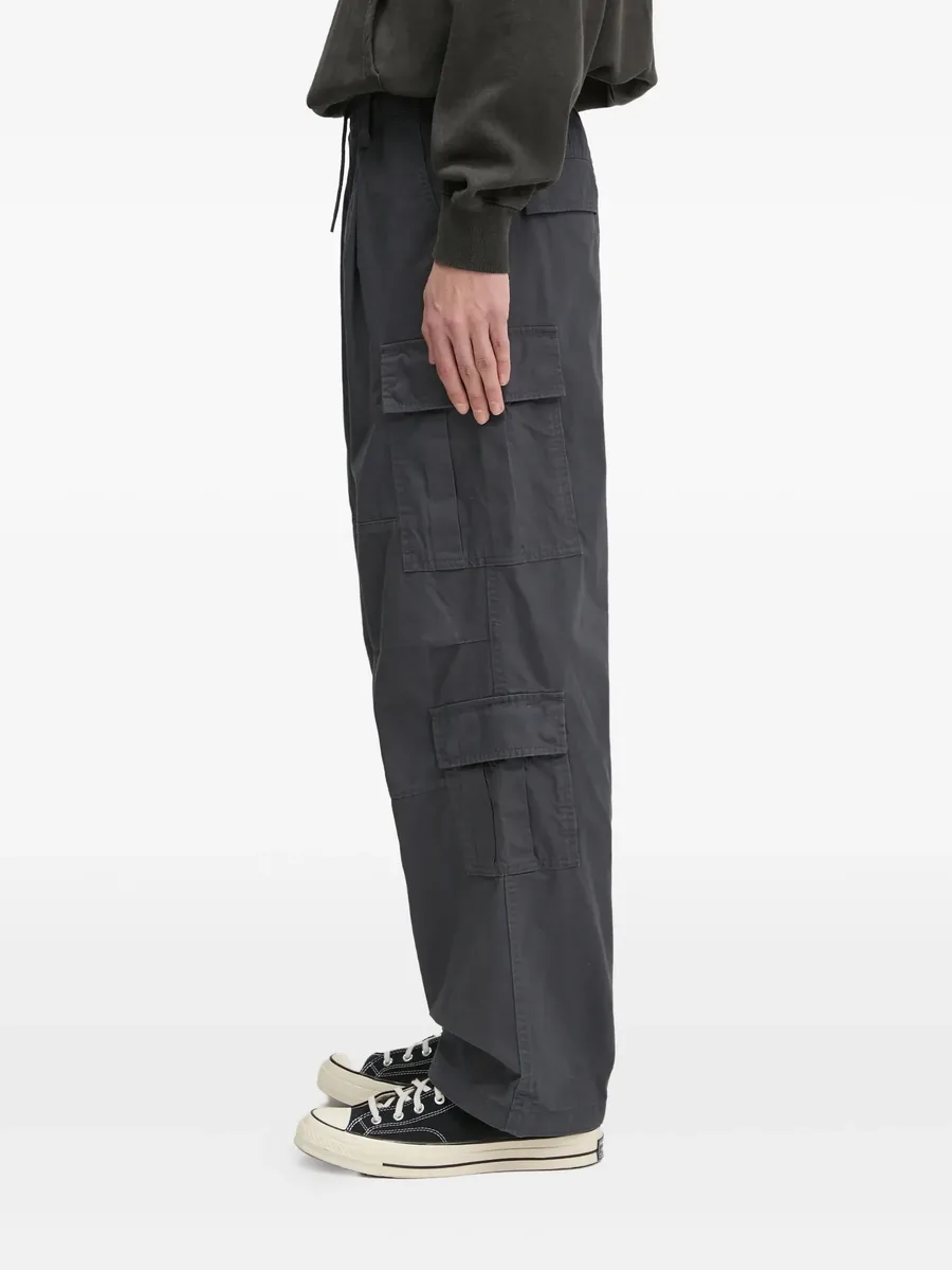 multi-pocket cargo trousers 4