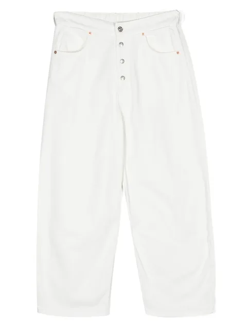 exposed-buttons straight leg jeans