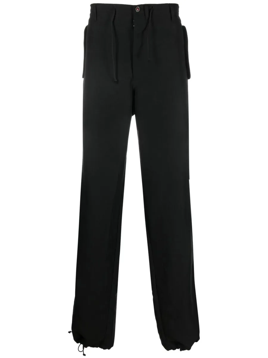 straight-leg cargo trousers 2
