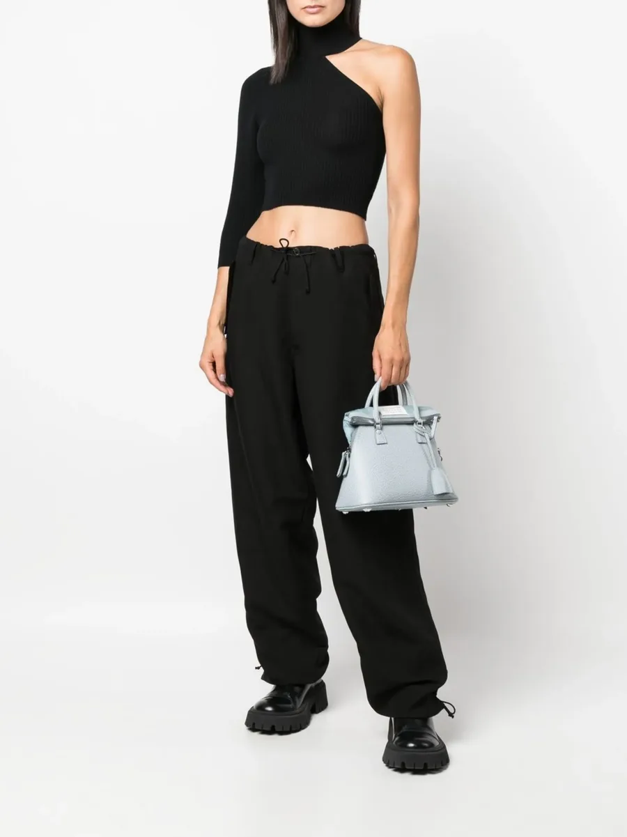 straight-leg cargo trousers 4