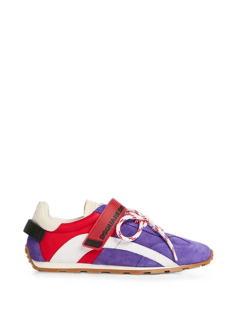 DC-642 sneakers