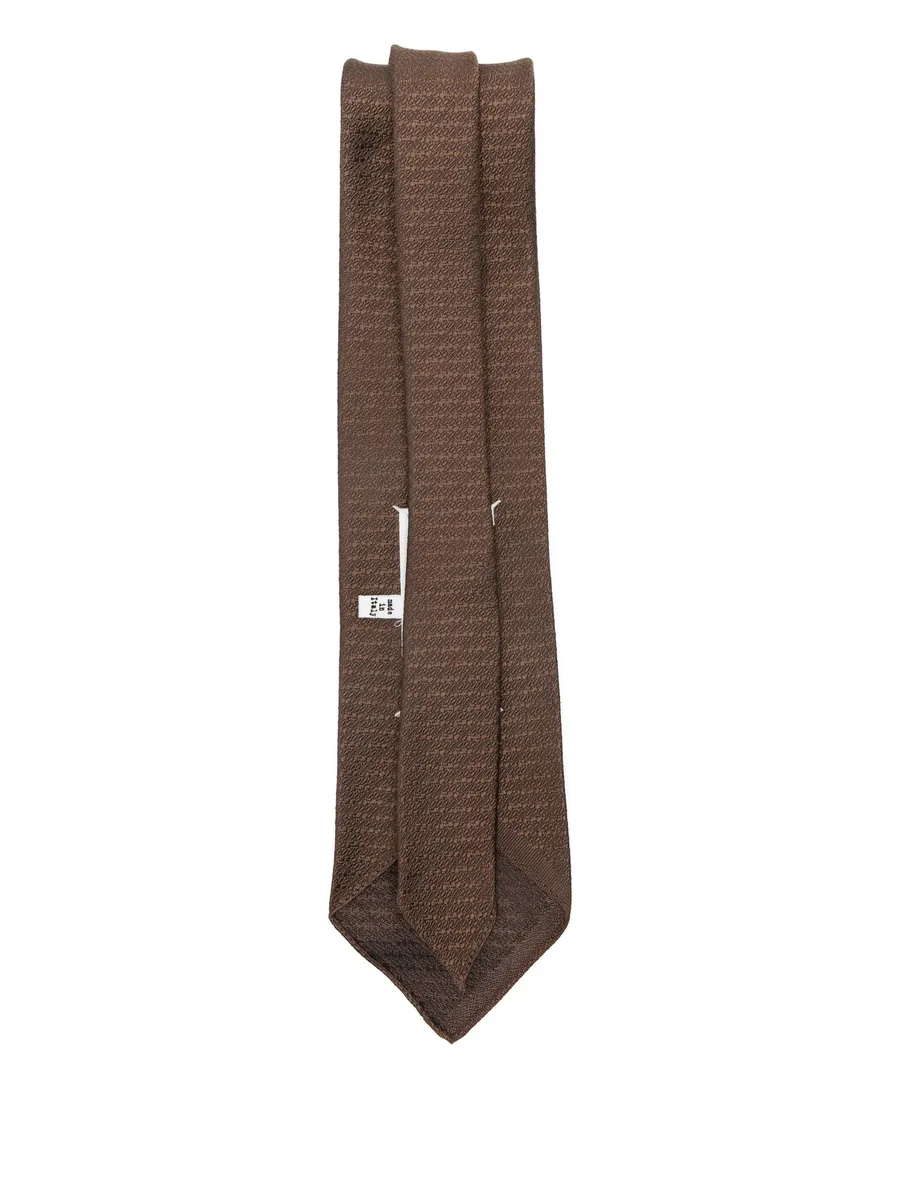 textured silk tie 4