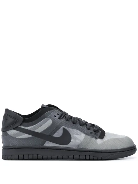 кроссовки Dunk из коллаборации с Comme des Garçons