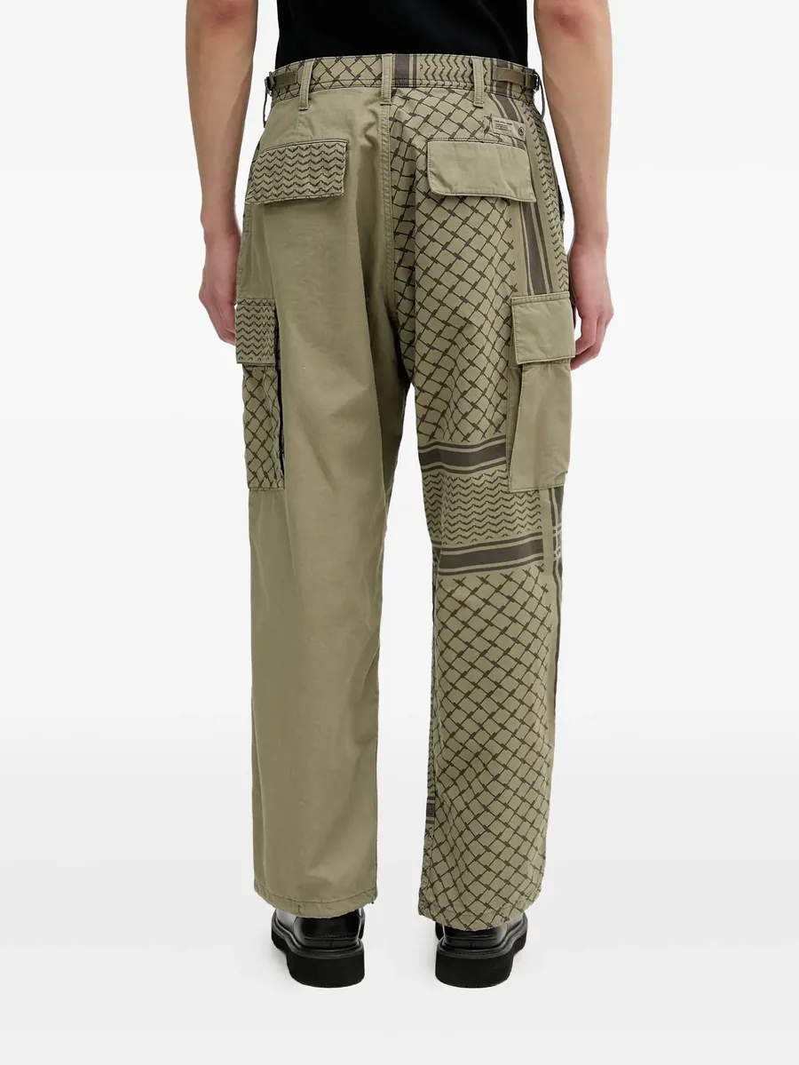 patterned cargo pants 7