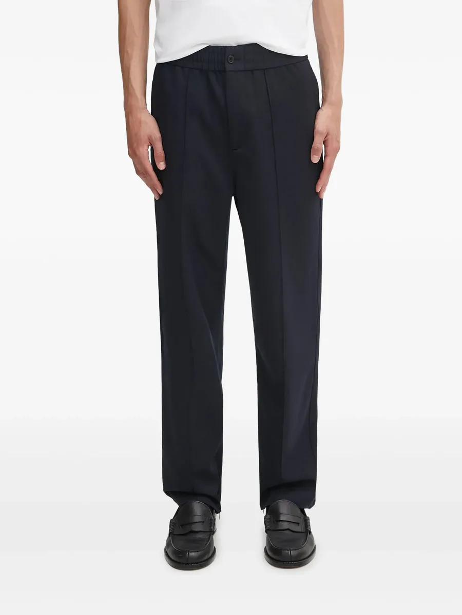 button seam trousers 2