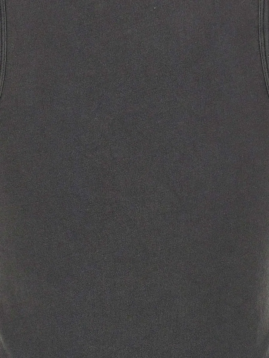 round-neck tank top 12