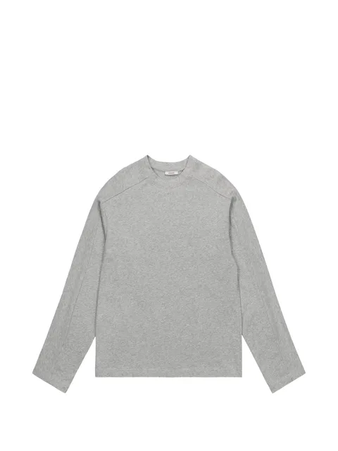 long-sleeve T-shirt