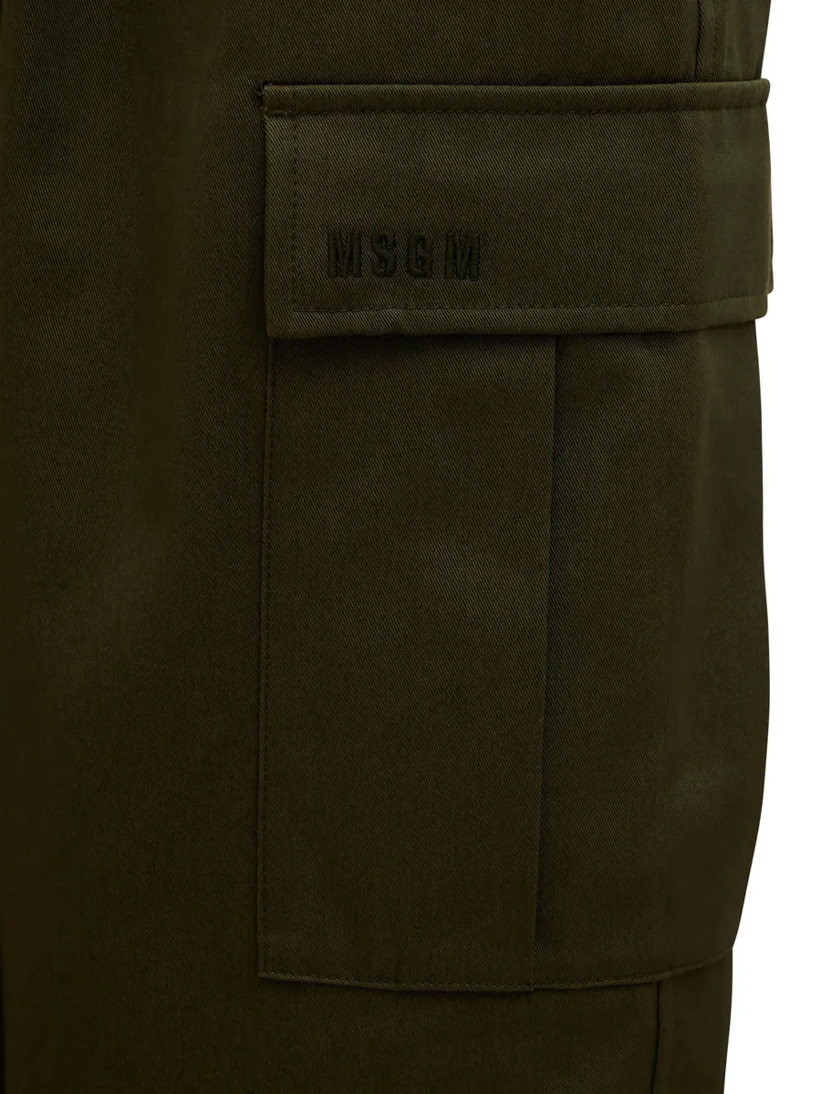 cargo-pocket trousers 6