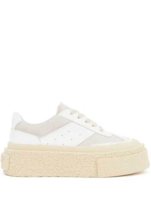 chunky flatform sneakers
