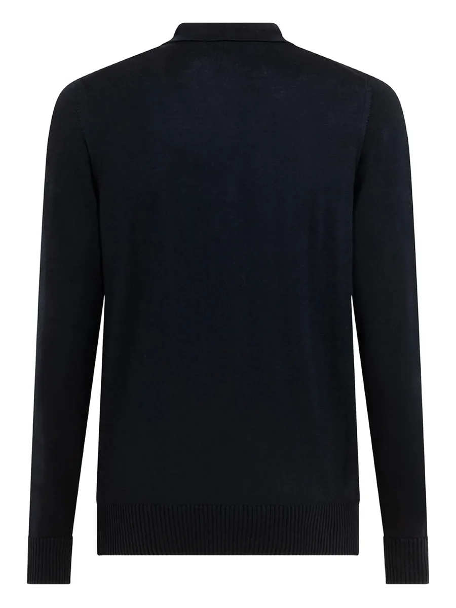 buttoned polo shirt 4