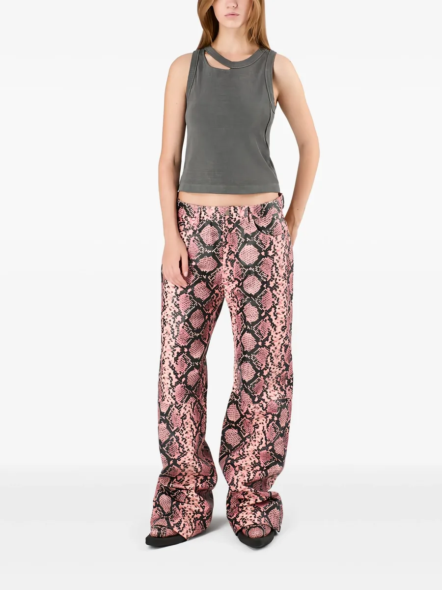 leather trousers 7