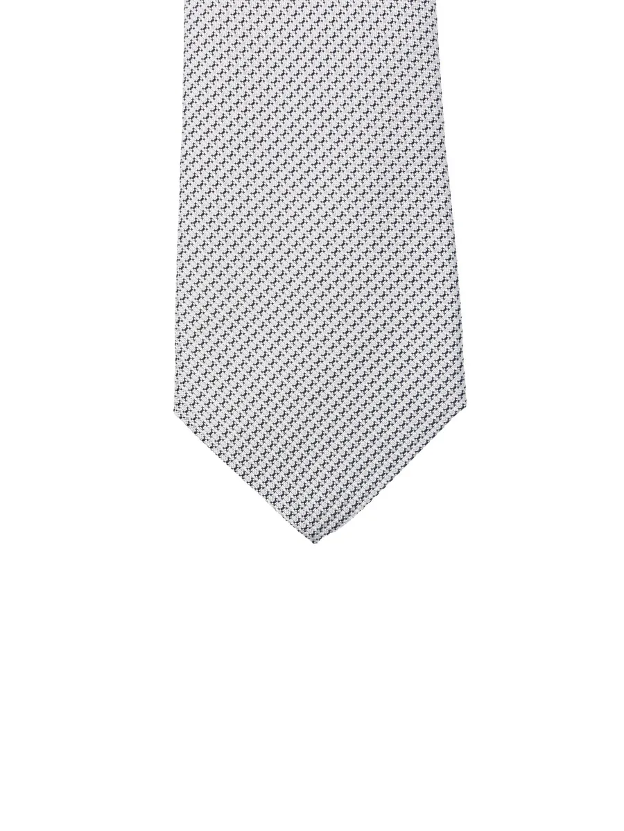 patterned tie 6