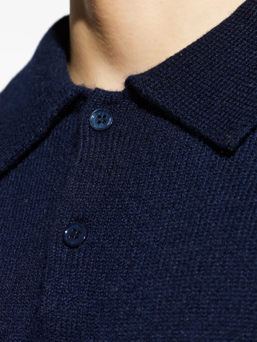 buttoned polo shirt 10
