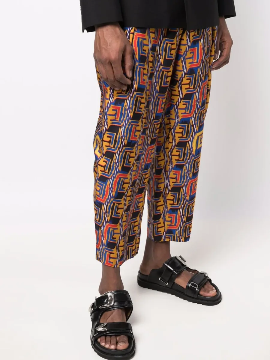 graphic-print cropped trousers 10