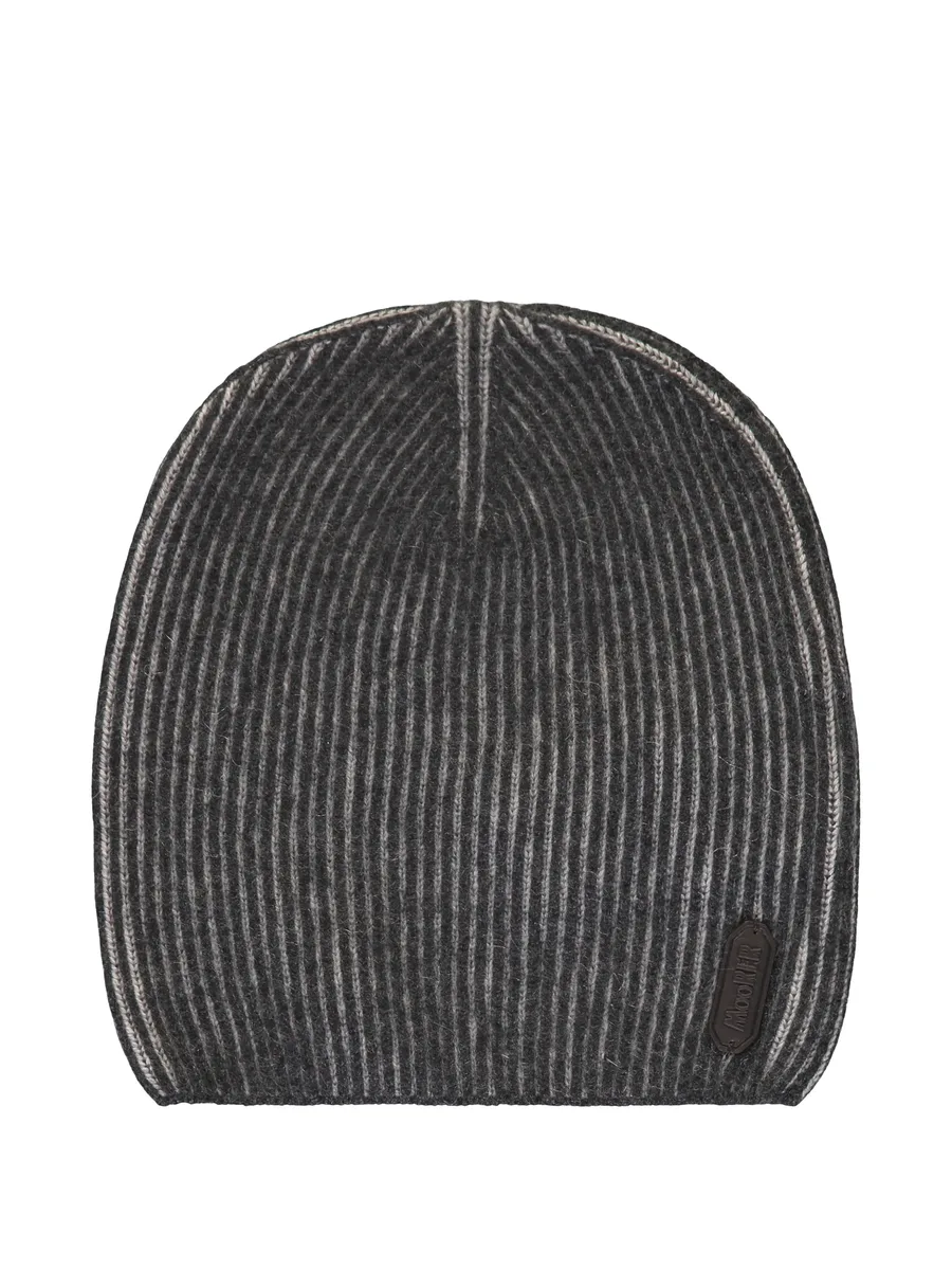 knitted beanie hat 2