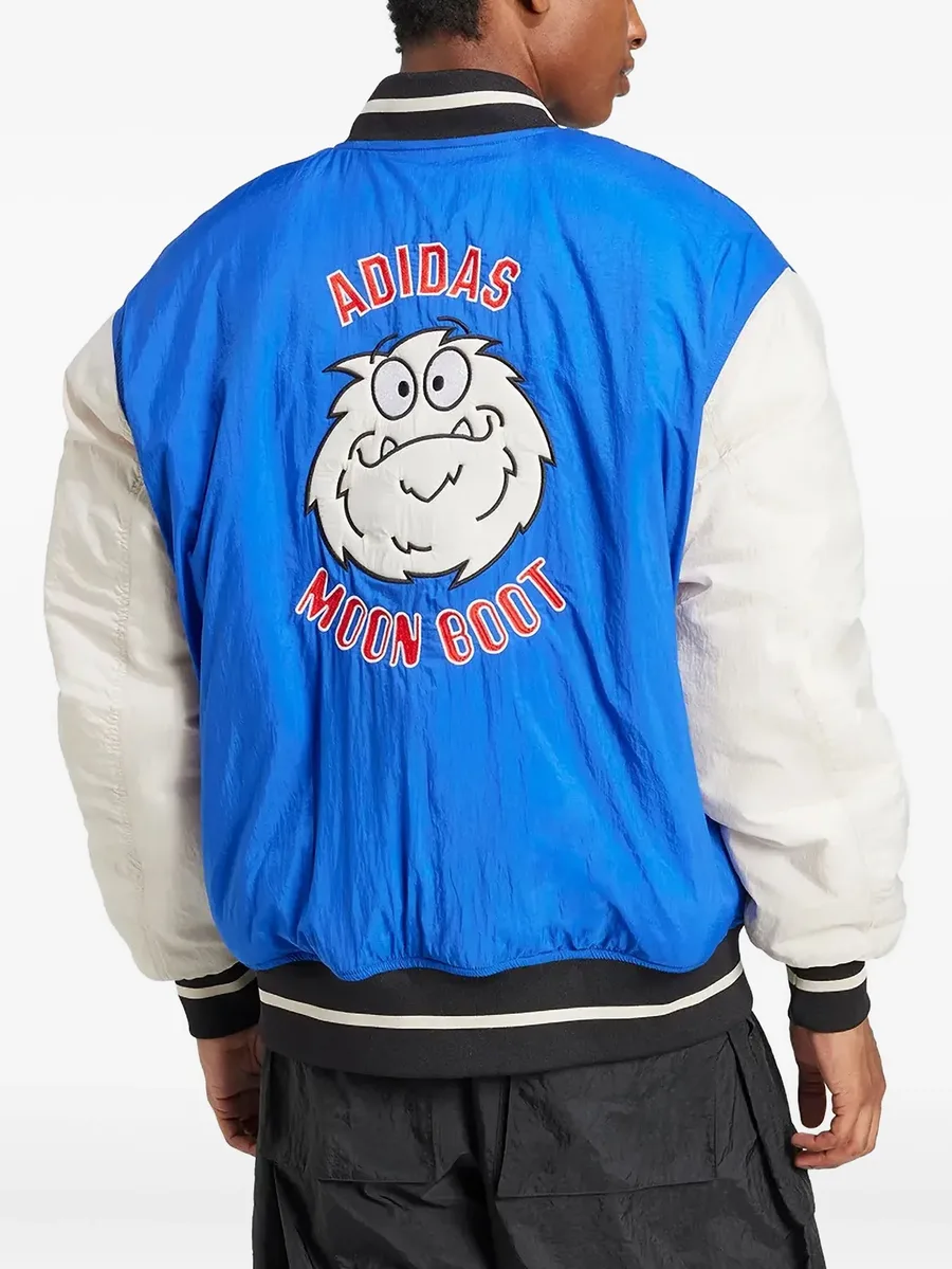 бомбер на кнопках 8