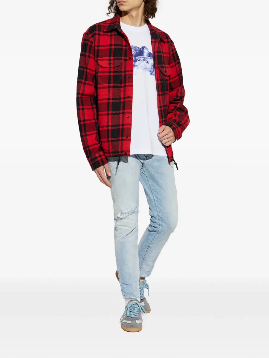 джинсы с эффектом потертости 3