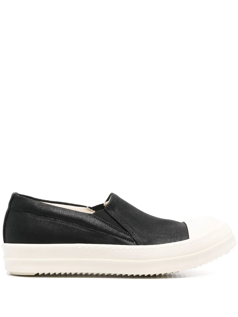 Boat sneakers 2