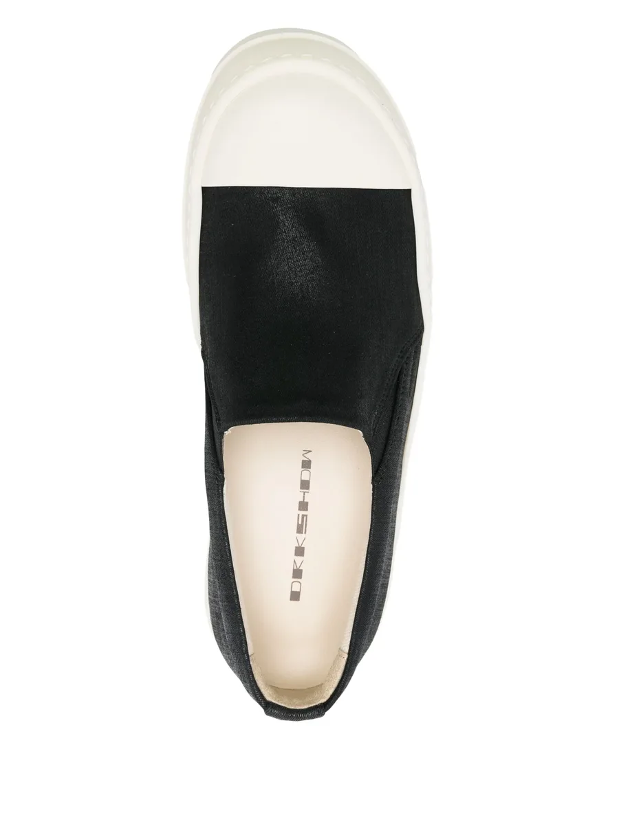 Boat sneakers 8