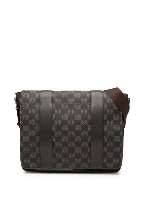 сумка через плечо Anagram Coated Canvas Flap (2010-2025 годы)