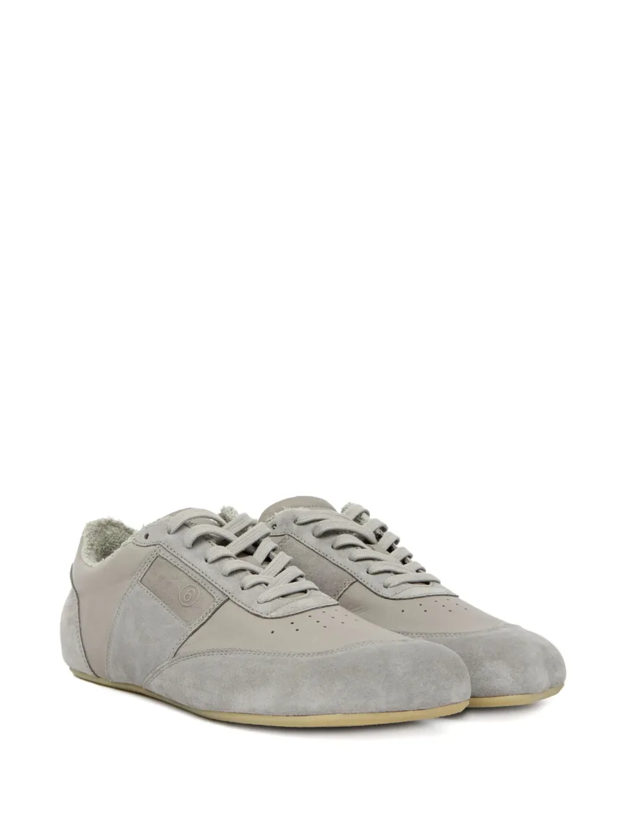 Anatomic sneakers 4