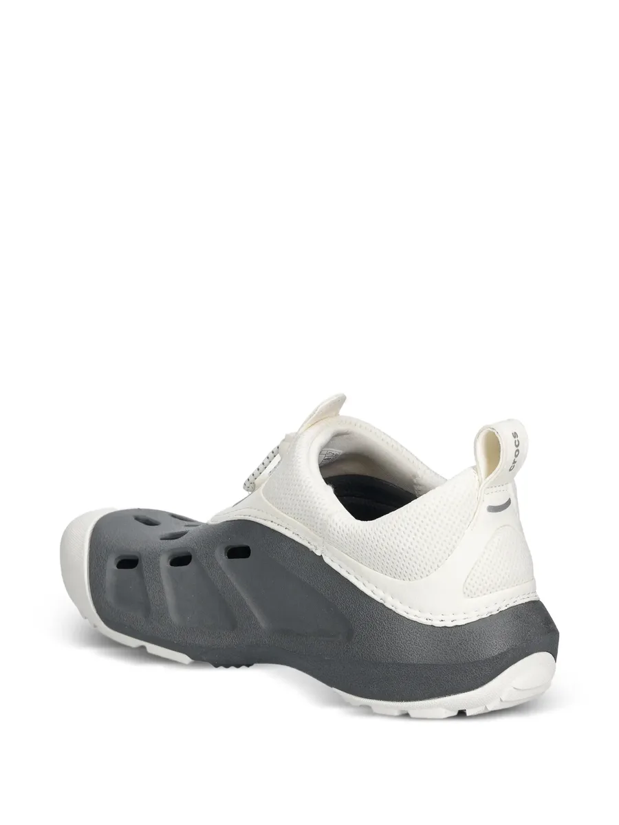 Quick Trail Low perforated slip-on sneakers 8