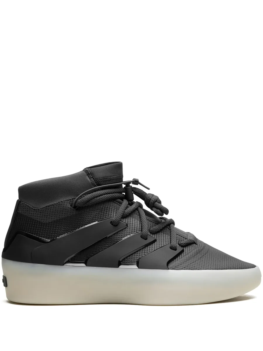 кроссовки Athletics I Carbon из коллаборации с Fear of God 2