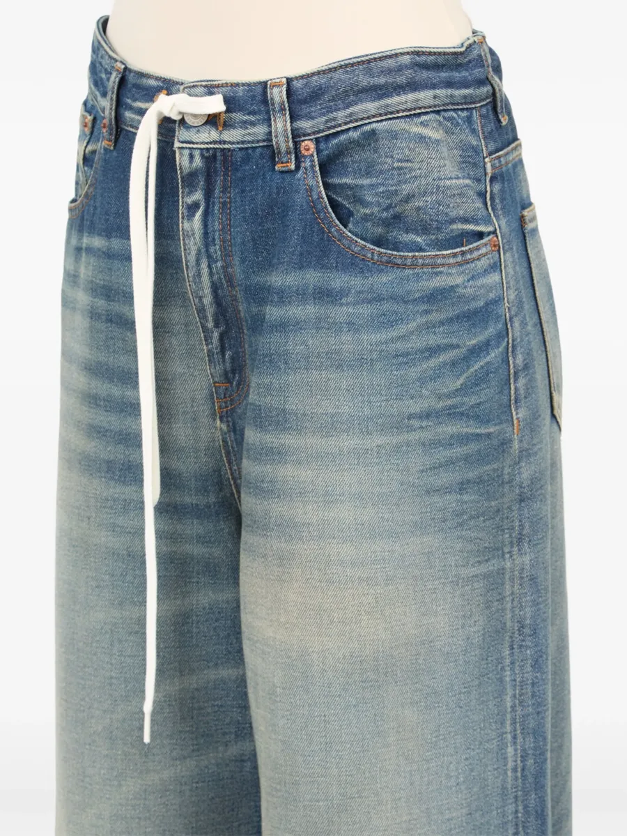 wide-leg jeans 8