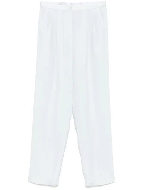 baggy trousers