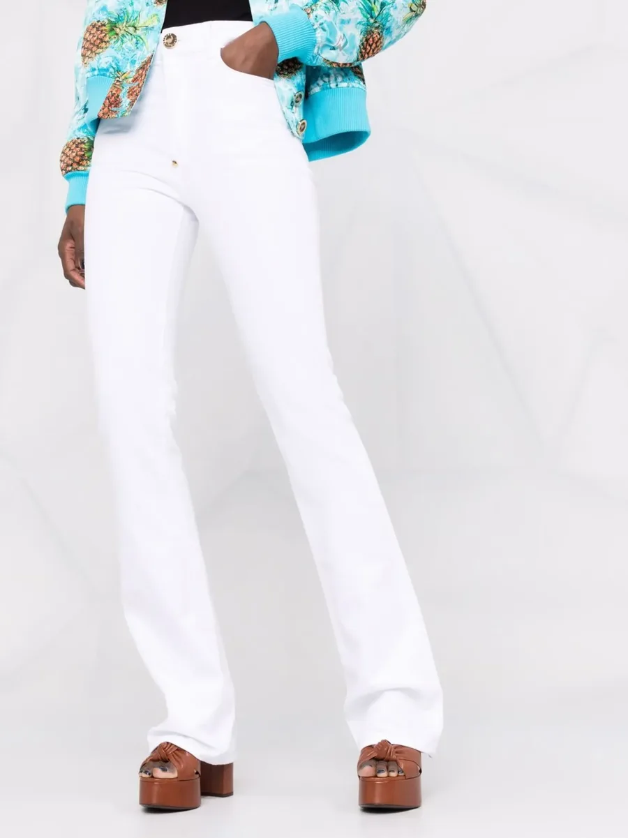 high-waisted flared jeans 10