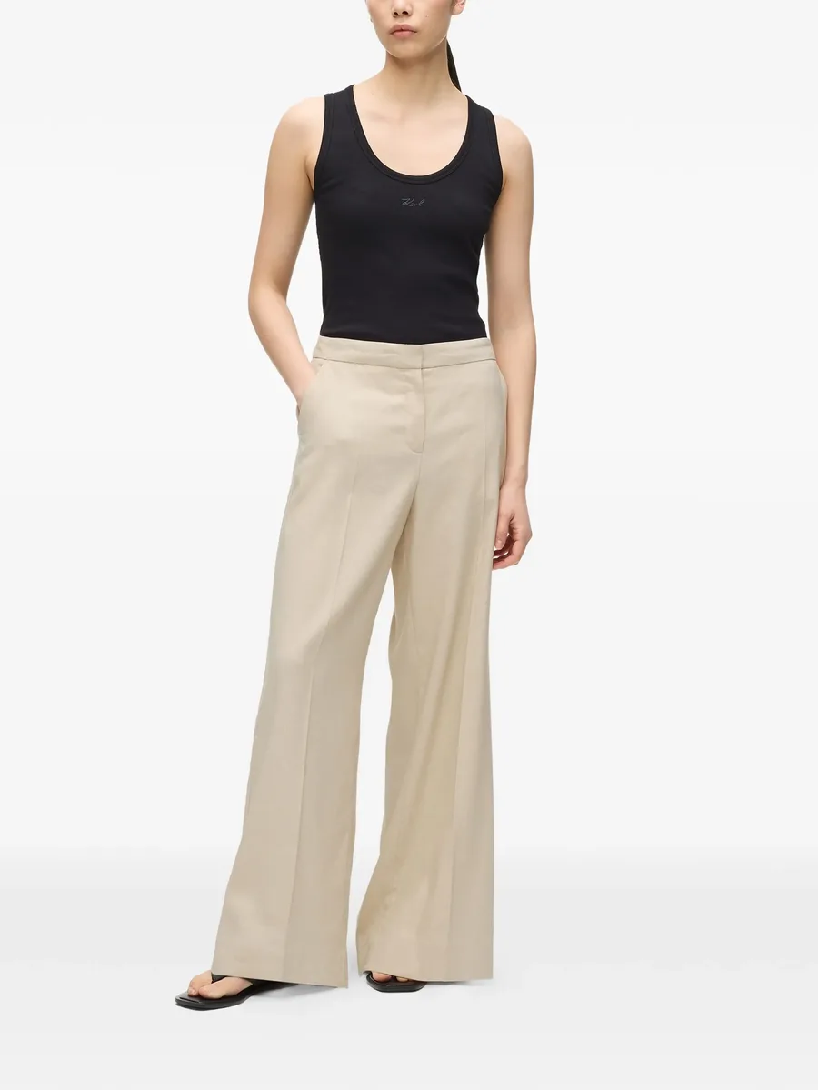 concealed-fastening trousers 5