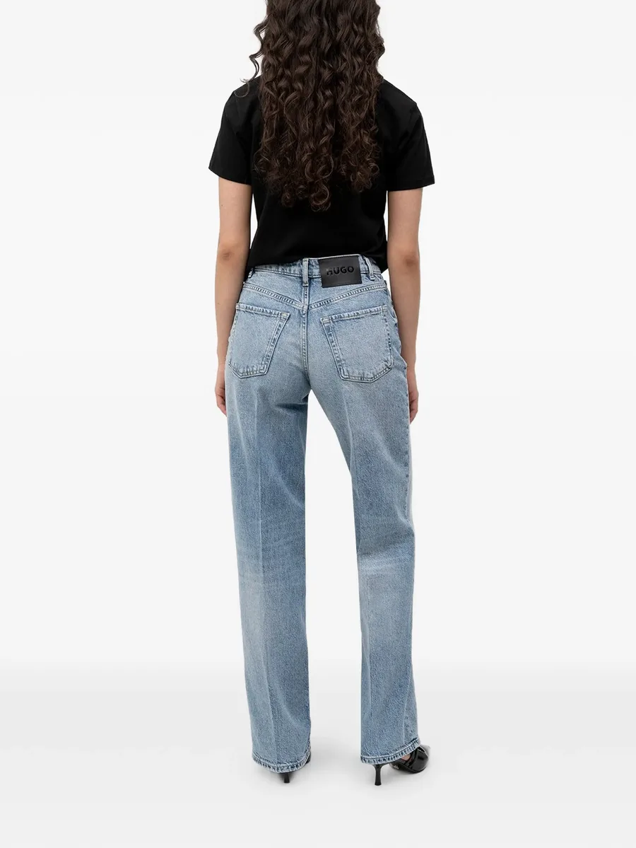 straight-cut jeans 4