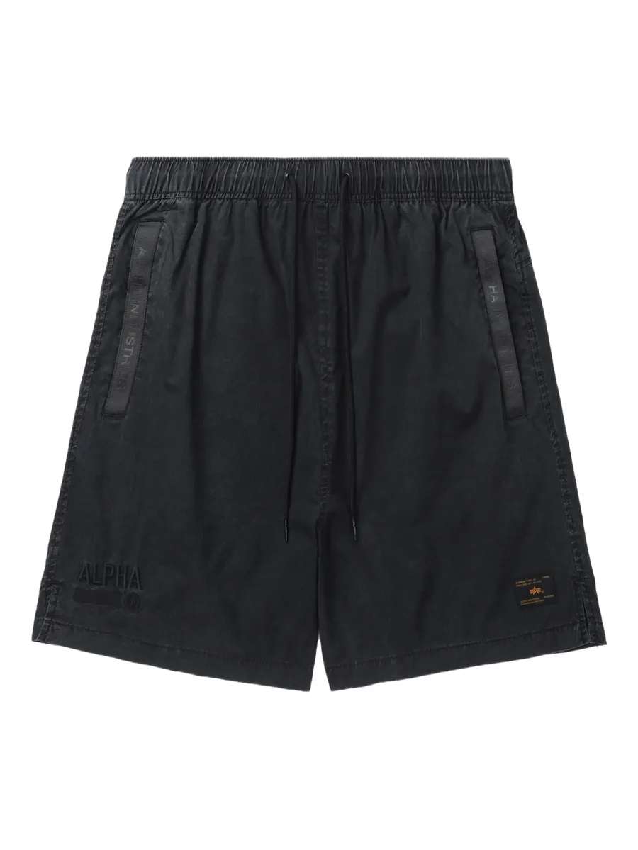 logo-patch shorts 1