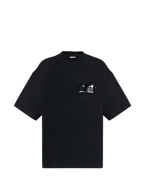 black print T-shirt