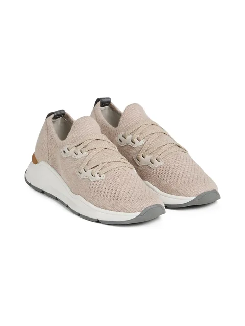 трикотажные кроссовки