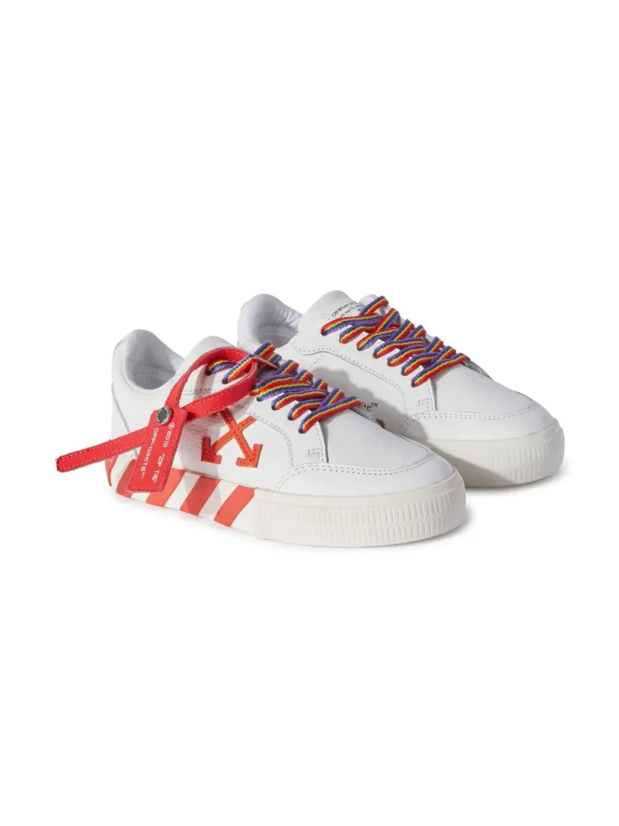 Vulcanized low-top sneakers 1