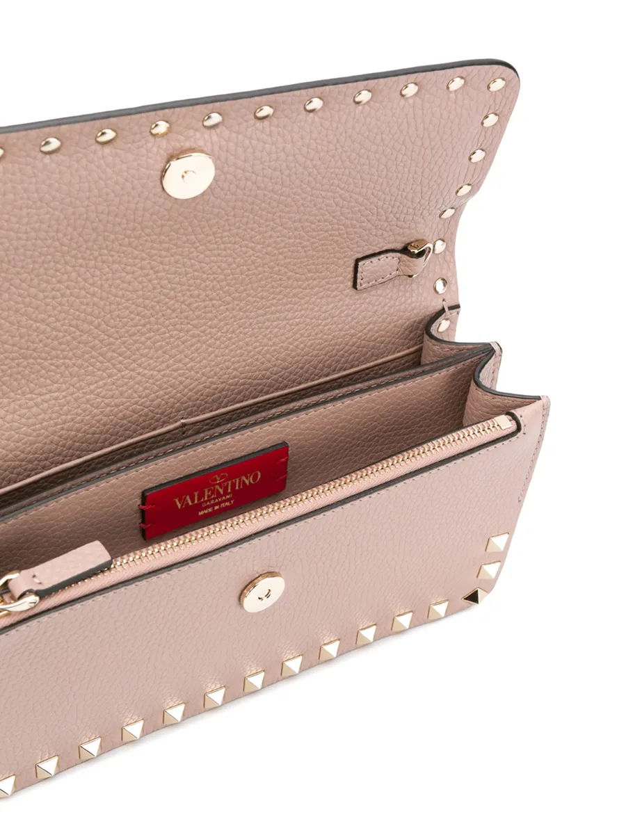 клатч с декором Rockstud 9