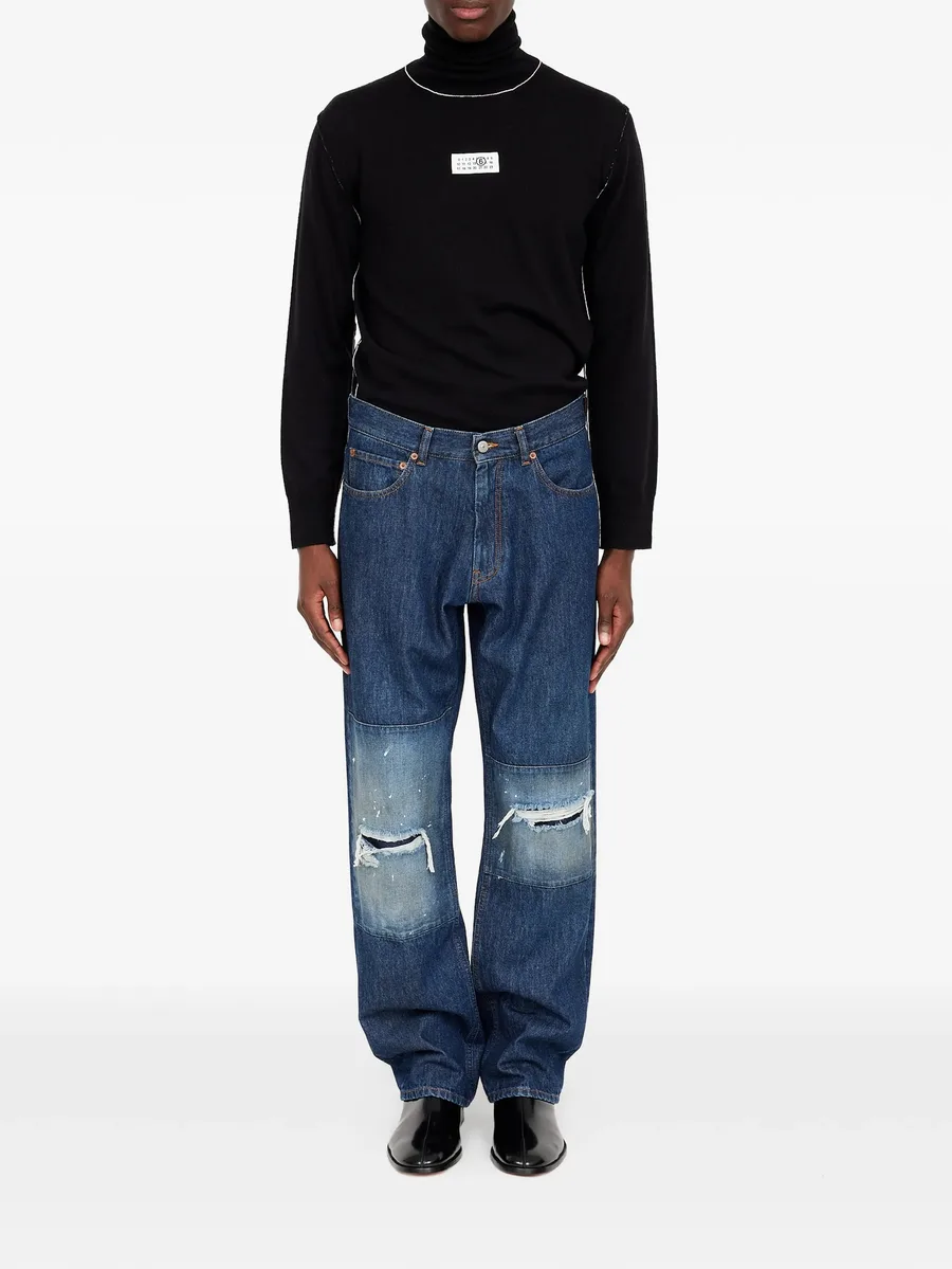 straight-leg jeans 4