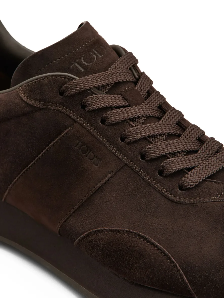 suede sneakers 10