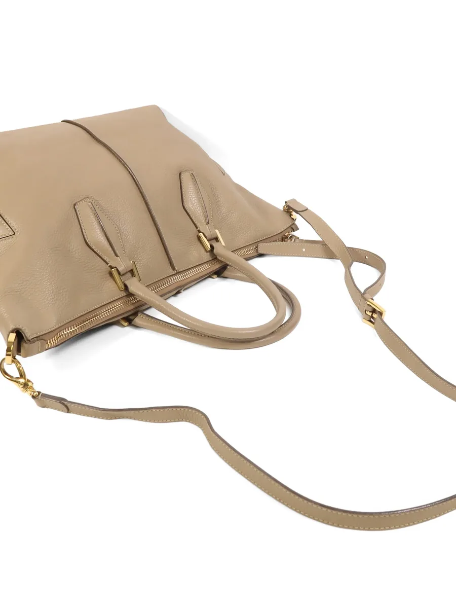 leather tote bag 10