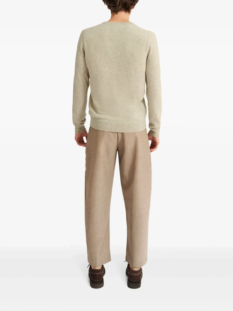 V-neck cashmere jumper 6